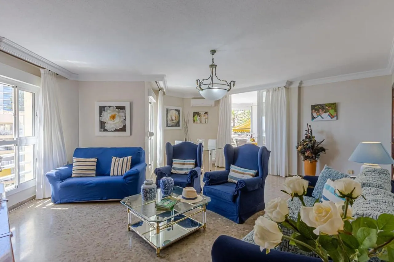 Wonderful Apartment With Sea Views Benalmádena
